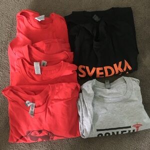 Men’s L/XL svedka, Lagunits IPA, coney island brewing t shirts, 3 koozies NWOT